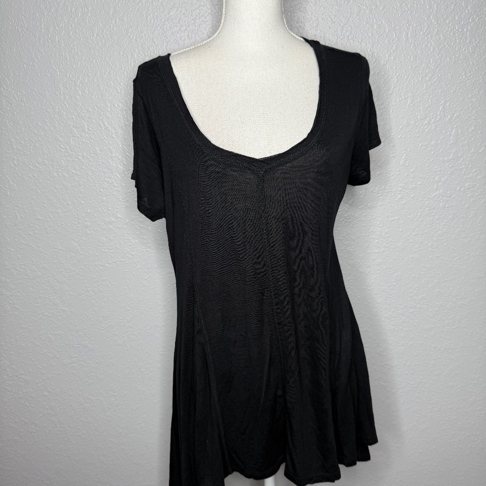 NWT rxb‎ black tunic top Large